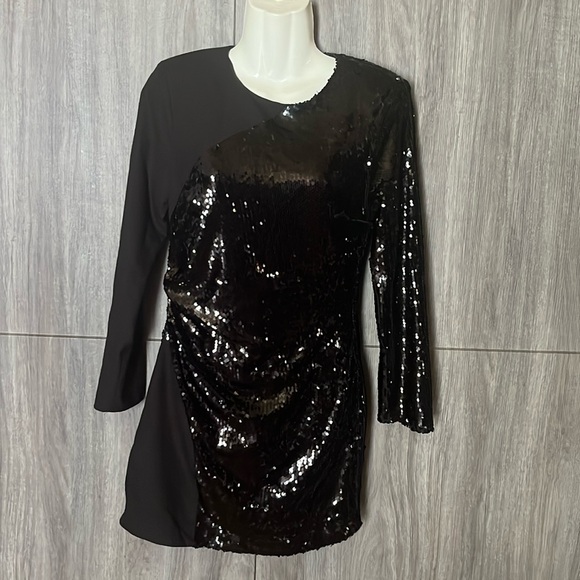 ZARA SEQUIN DRESS - Picture 2 of 16